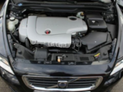 Motor Volvo XC 70 2.4 D5 180 cp