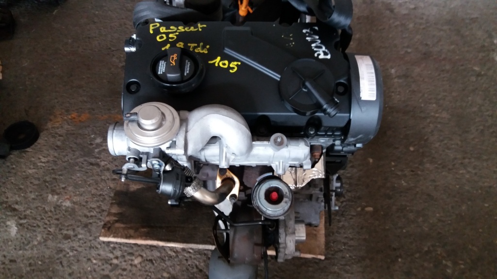 Motor vw passat 1.9 tdi 101 cp tip AVB