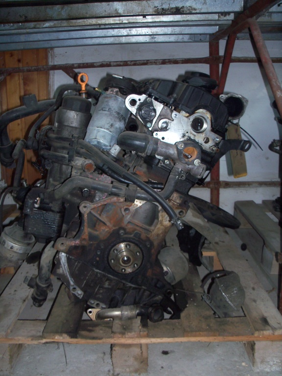 Motor VW PASSAT 1.9 TDI 96KW AVF 2001