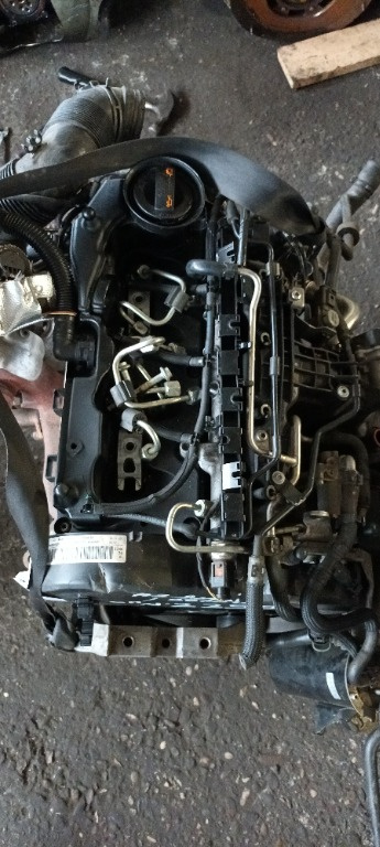 Motor vw Passat B7 1.6 tdi CAY