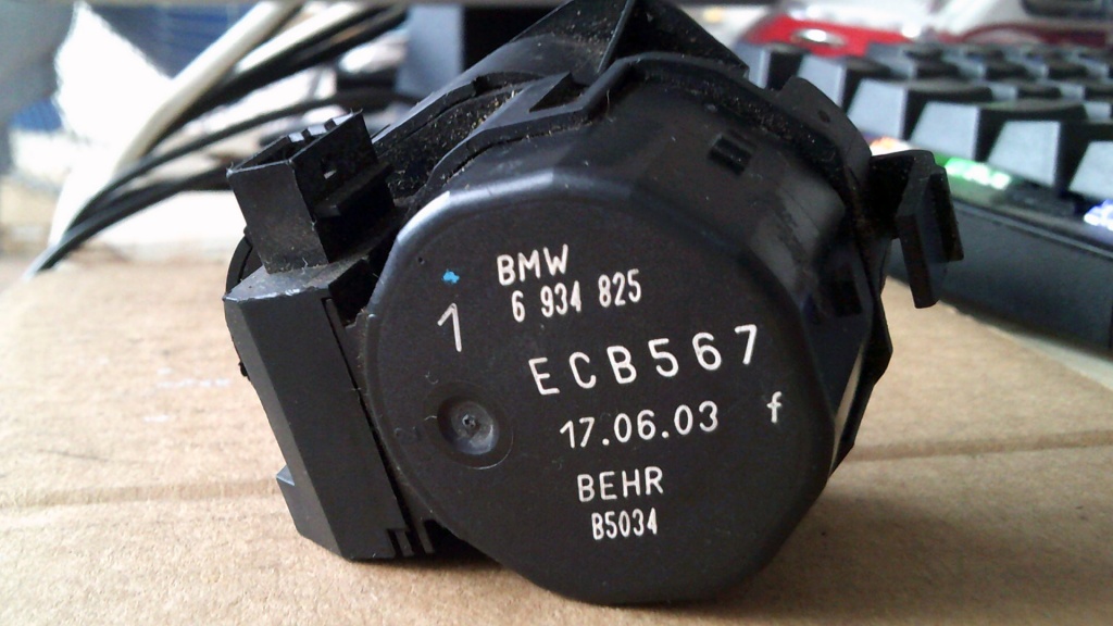 Motoras actuator aeroterma bord BMW Seria 3 E46, 6