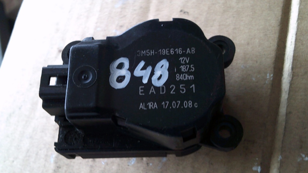 Motoras actuator aeroterma bord Ford Mondeo Mk4, EAD251, an 2007-2014