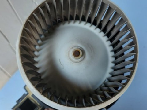 Motoras aeroterma Citroen C4 Picasso 1.6 Hdi 2015 Cod : 5P1331000