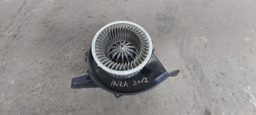 Motoras aeroterma / Habitaclu Seat Ibiza IV/ 2010-2-012 / Cod 87028/ Polo 6R/ Fabia 2