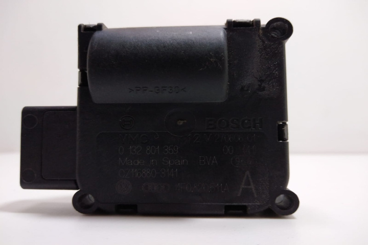 Motoras Clapeta Aeroterma 0132801359 Audi A6 4F/C6