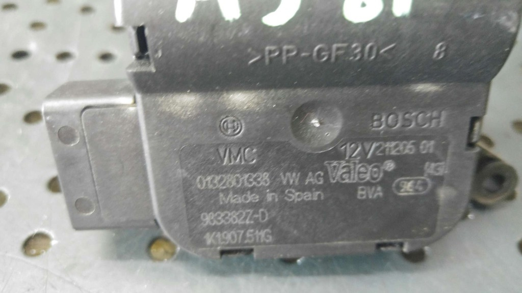 Motoras clapeta aeroterma audi a3 8p 013