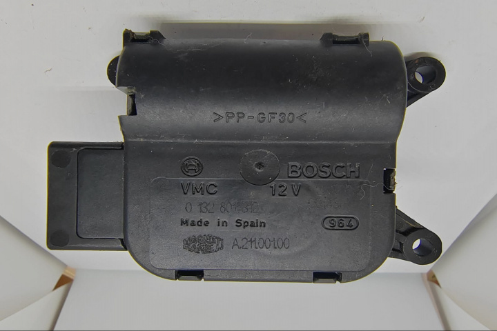 Motoras clapeta aeroterma Bosch 0132801312 Fiat Brava