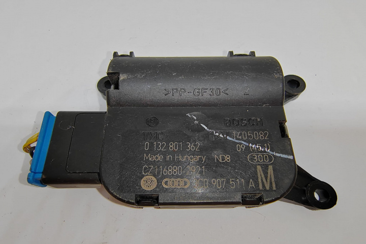 Motoras clapeta aeroterma Bosch compatibil VW / SK