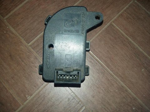 Motoras clapeta aeroterma RENAULT LAGUNA 2 2001 2002 2003 2004 2005 2006 2007 COD 52485219