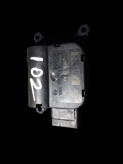 Motoras clapeta aeroterma Volkswagen VW Passat B6 [2005 - 2010] wagon 5-usi 2.0 TDI MT (140 hp) (3C5)