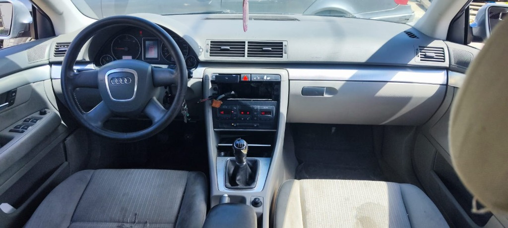 Motoras clima Audi A4 B7 2.0 TDI cod motor BRE 140