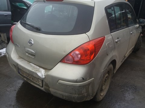 Motoras cu brat stergator spate Nissan Tiida , 2007-2012 ,parc autorizat