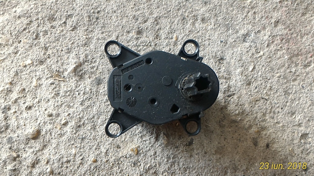 Motoras de control al aerului Citroen C5 I , 2001-