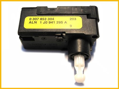 Motoras far electric MITSUBISHI COLT 05-08 cod 0307853304