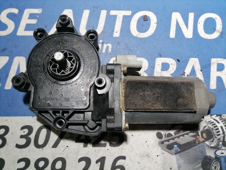 Motoras geam dreapta fata Peugeot 206 2002-2007