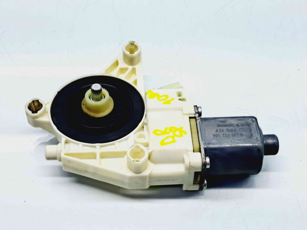 Motoras geam dreapta spate Mercedes Clasa E (W212) AMG [Fabr 2009-2016] A2048200642