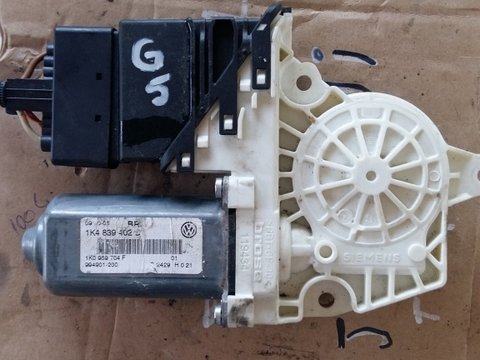 Motoras geam electric VW Golf 5 cod produs : 1K0 959 704 F