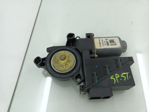 Motoras geam stanga spate VW POLO 9N AZQ / BME 2001-2007 6Q0959811A DezP: 19845