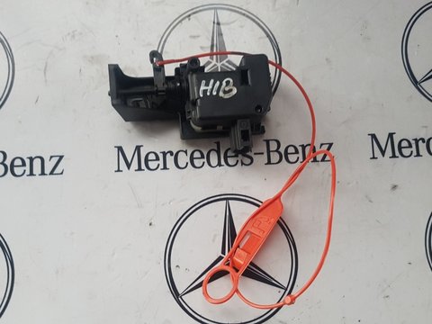 Motoras inchidere rezervor Mercedes E class W212