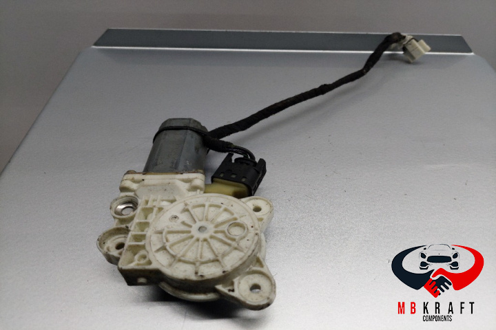 Motoras macara A2118202942 A 211 820 29 