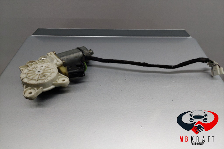 Motoras macara A2118202942 A 211 820 29 42 Mercedes-Benz E-Class W211 [2002 - 2006] Sedan