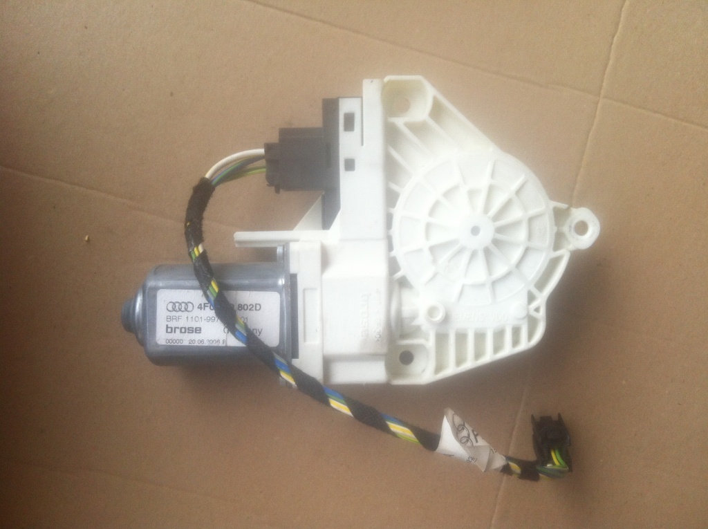 Motoras macara Audi A6 4F0959801B 4F0 959 801 B