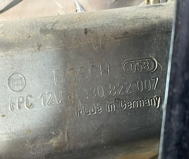 Motoras macara Bosch geam dreapta spate 