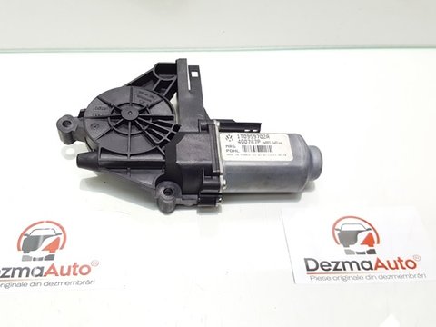 Motoras macara dreapta fata 1T0959702A, Vw Touran (1T1, 1T2) (id:340975)