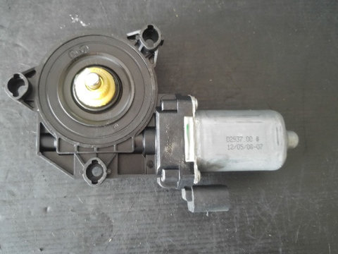 Motoras macara dreapta fata alfa romeo 159 d2935p8