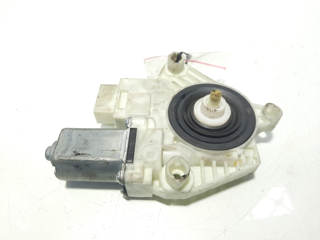 Motoras macara dreapta fata, cod 5JA959802H, Skoda Rapid (NH3) (id:506032)