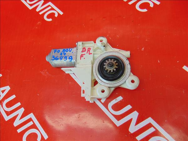 Motoras Macara Dreapta Fata FORD FOCUS C-MAX 1.6 TDCi HHDA