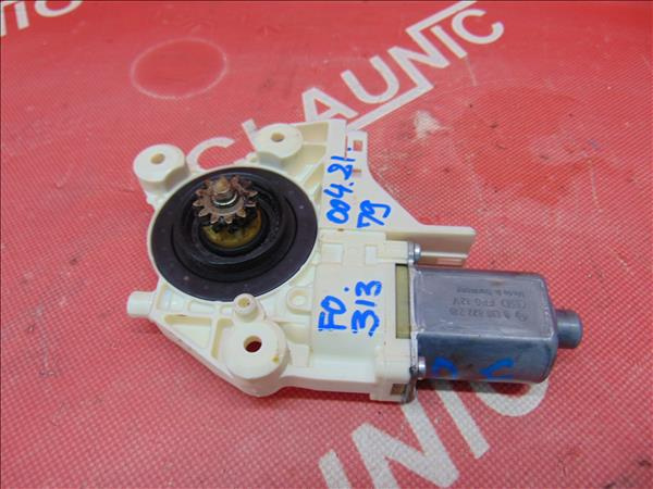 Motoras Macara Dreapta Fata FORD FOCUS II combi (DAW_) 1.6 TDCi G8DB