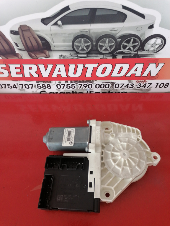 Motoras macara dreapta fata Volkswagen Passat CC (2008-2012) 2.0 Motorina 2012, 3C8959701