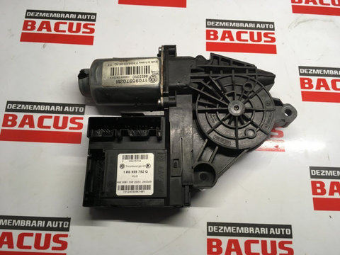 Motoras macara dreapta fata VW Touran cod: 1t0959702m