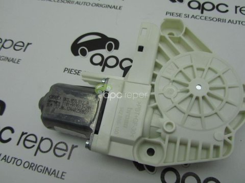 Motoras macara dreapta spate Audi Original 8K0959812A