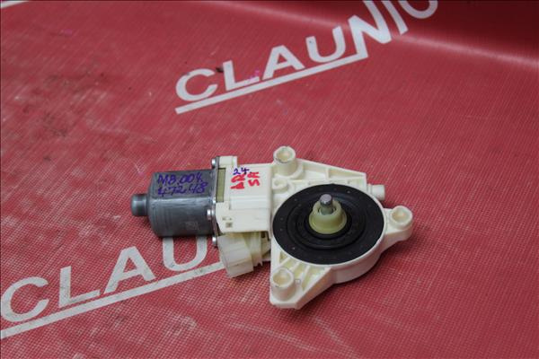Motoras Macara Dreapta Spate MERCEDES-BENZ E-CLASS (W212) E 250 CDI (212.003) OM 651.924