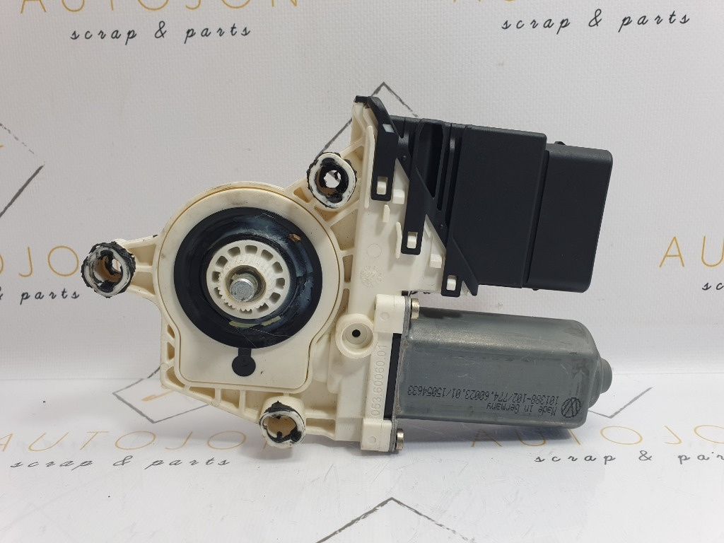 Motoras macara dreapta spate VOLKSWAGEN GOLF IV Va