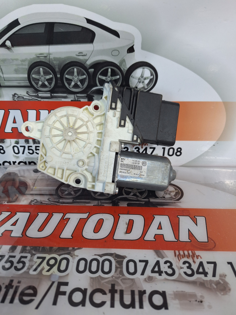 Motoras macara dreapta spate Volkswagen Tiguan (2007-2011) 2.0 Motorina 2007, 5N0959704
