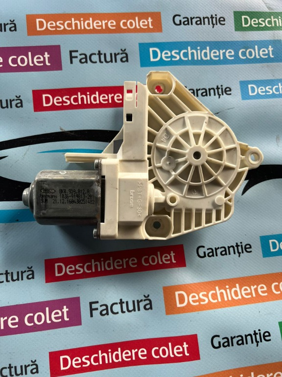 Motoras macara dreapta spate VW Touareg 7P 8K0959812A 2010 2018