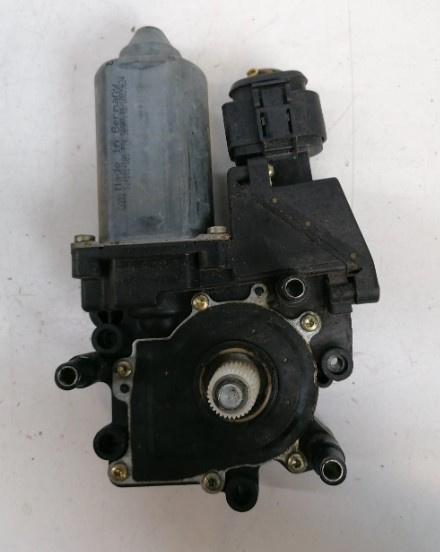 Motoras macara fata Audi A3 S3 8L 119024 119024110 05071940