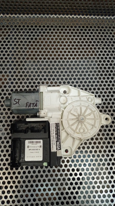 Motoras macara fata dreapta Audi A3 8P 2 usi 8P095