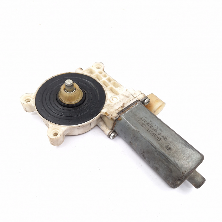 Motoras Macara Fata,dreapta Renault CLIO 2 / SYMBOL 1 1998 - 2008 Motorina 0130822020, 106213XXX