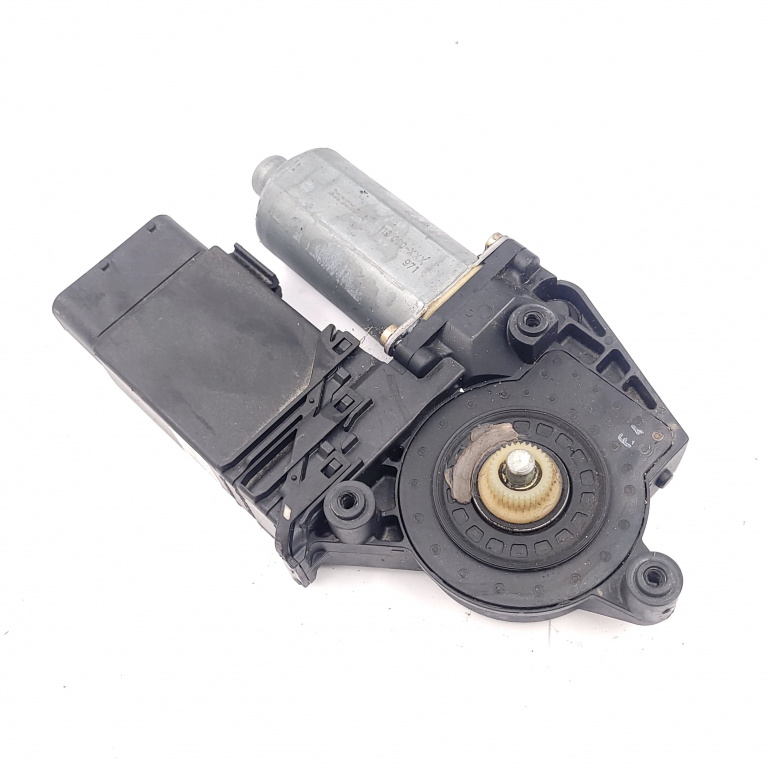 Motoras Macara Fata,dreapta VW GOLF 4 1997 - 2004 9776101434203, F005S00048, 97103906, 9776-101434-203, 119090XXX, 130821694