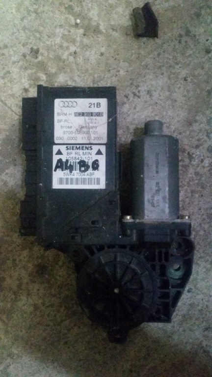 Motoras macara geam Audi A4 B6 105842101