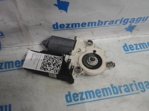 Motoras macara geam df Volkswagen Golf Iv (1997-2005)