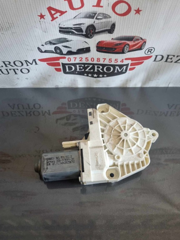 Motoras macara geam dreapta fata 8K0959802B Audi A