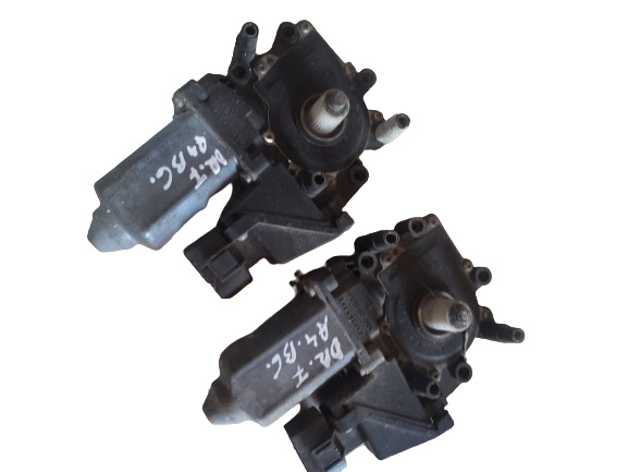 Motoras macara geam dreapta fata Audi A4 b6 1.9 tdi 2000-2004