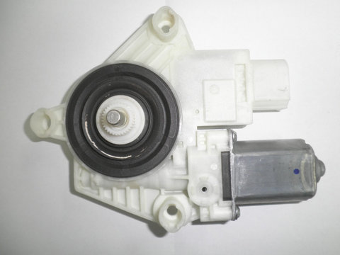 Motoras Macara Geam Dreapta Fata BMW Seria 5 G30 G31 , 7455081 C35315-105