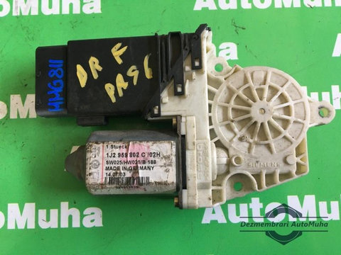 Motoras macara geam dreapta fata Volkswagen New Beetle (1998-2010) 1J2959802C