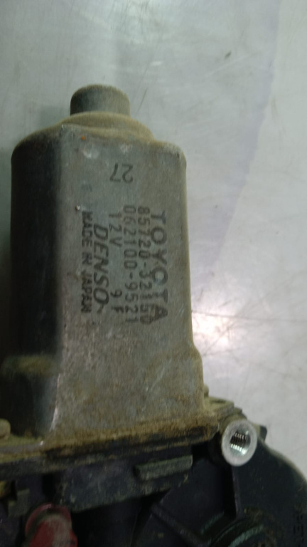 Motoras macara geam dreapta spate 85720-